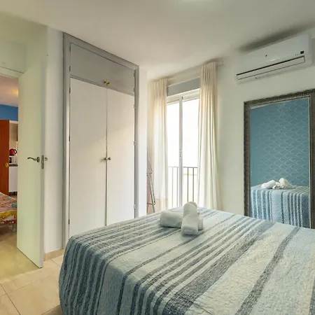 Duque Center Premium Suites, Free Parking Seville