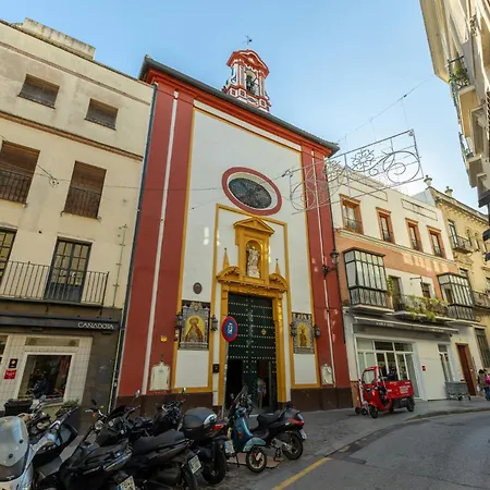 Duque Center Premium Suites, Free Parking Seville